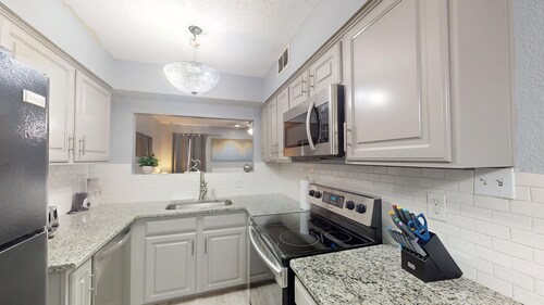 20% Off Townhome 2BD/1.5BA HWY161/183 DFW Air I841