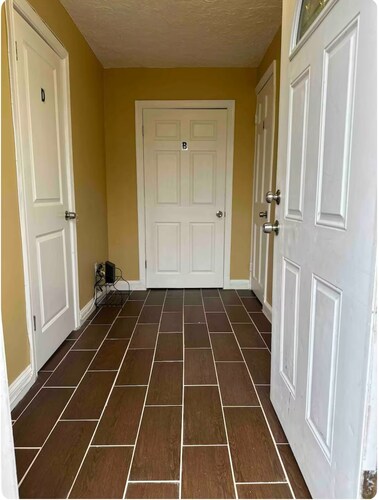 1-bedroom in Capitol Heights near Washington DC & metro train station