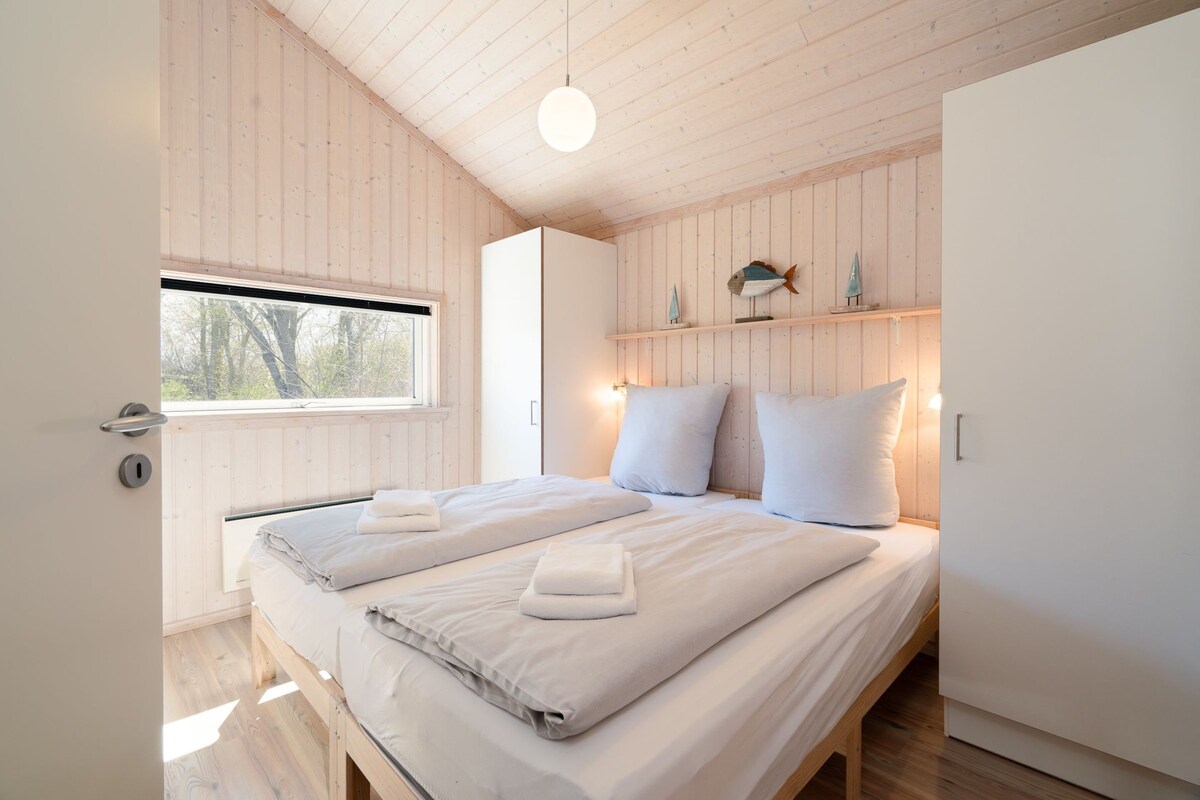28 bedrooms, individually furnished