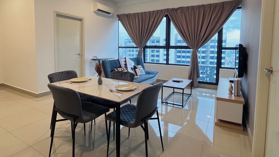 Arte Plus by Manhattan Group