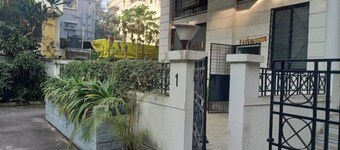 3-bedroom apartment in excellent locality in Koregaon Park, Pune 