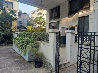 3-bedroom apartment in excellent locality in Koregaon Park, Pune 