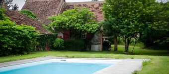 Holiday Home 'Gites De Groupe Pour 24 Personnes' with Private Pool, Private Terrace and Wi-Fi