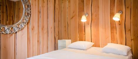 8 chambres, Wi-Fi gratuit, draps fournis