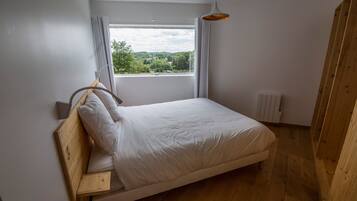 4 camere, Wi-Fi gratuito, lenzuola