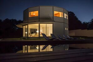 Pool - Modern holiday home with private pool and spa in the Périgord countryside (Angoisse)