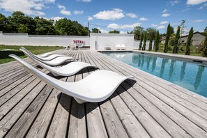 Pool - Modern holiday home with private pool and spa in the Périgord countryside (Angoisse)
