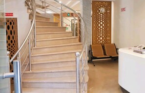 Lobby - Hotel Leo Continental  (New Delhi)