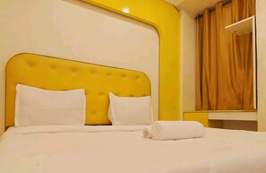 Premium bedding, free WiFi, bed sheets - Hotel Leo Continental  (New Delhi)