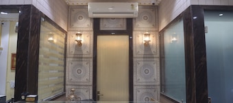 AANCHAL MAHAL DORMITORY AND ROOMS