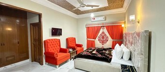 Decent Family Guest House