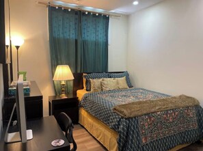 2 bedrooms, iron/ironing board, travel crib, free WiFi