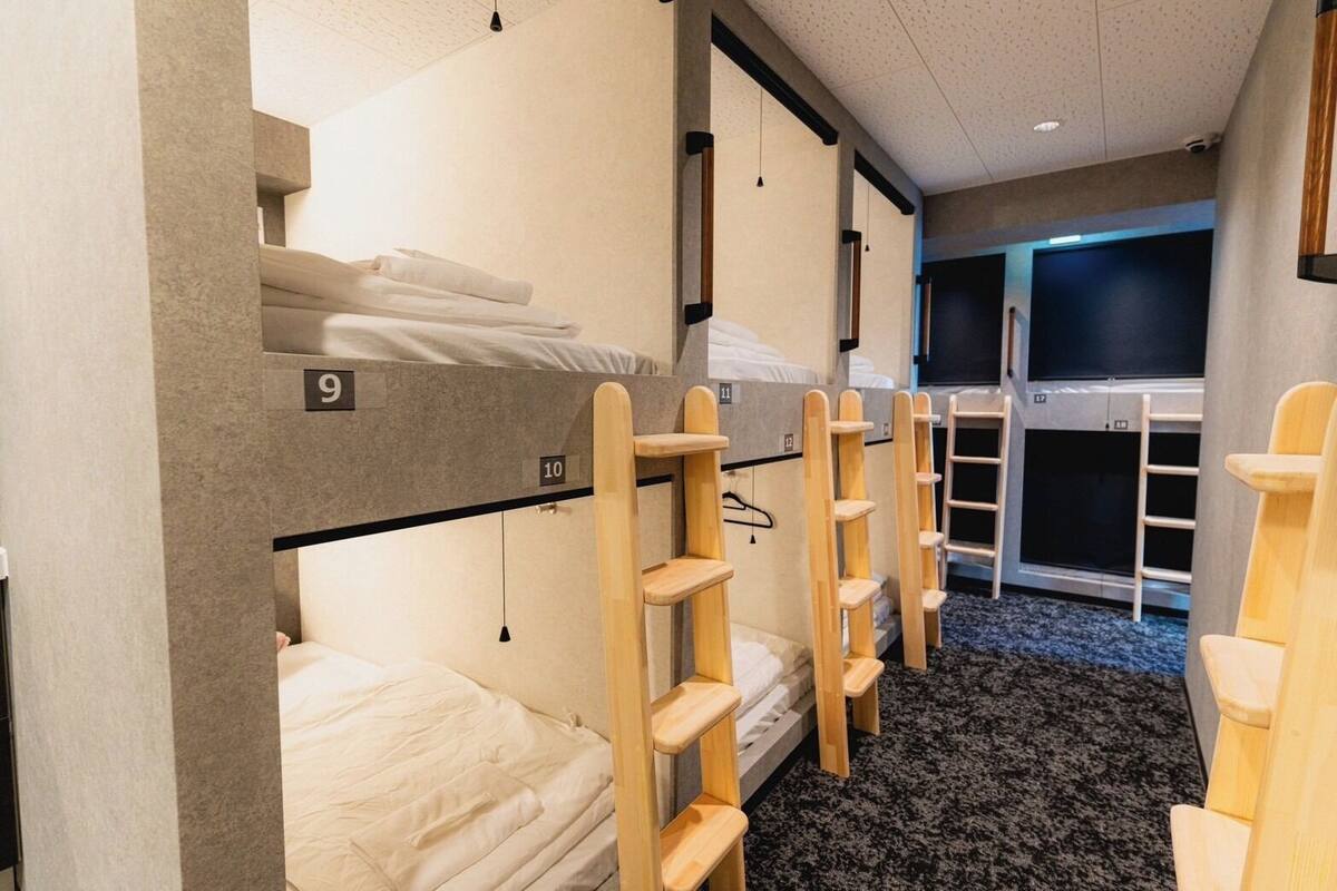 Down comforters, blackout drapes, WiFi (free), bed sheets