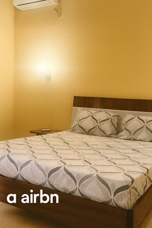 1 bedroom, iron/ironing board, Internet, wheelchair access