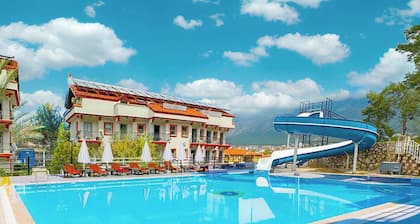 Casa De Levi̇ssi̇ Hotel Oludeni̇z