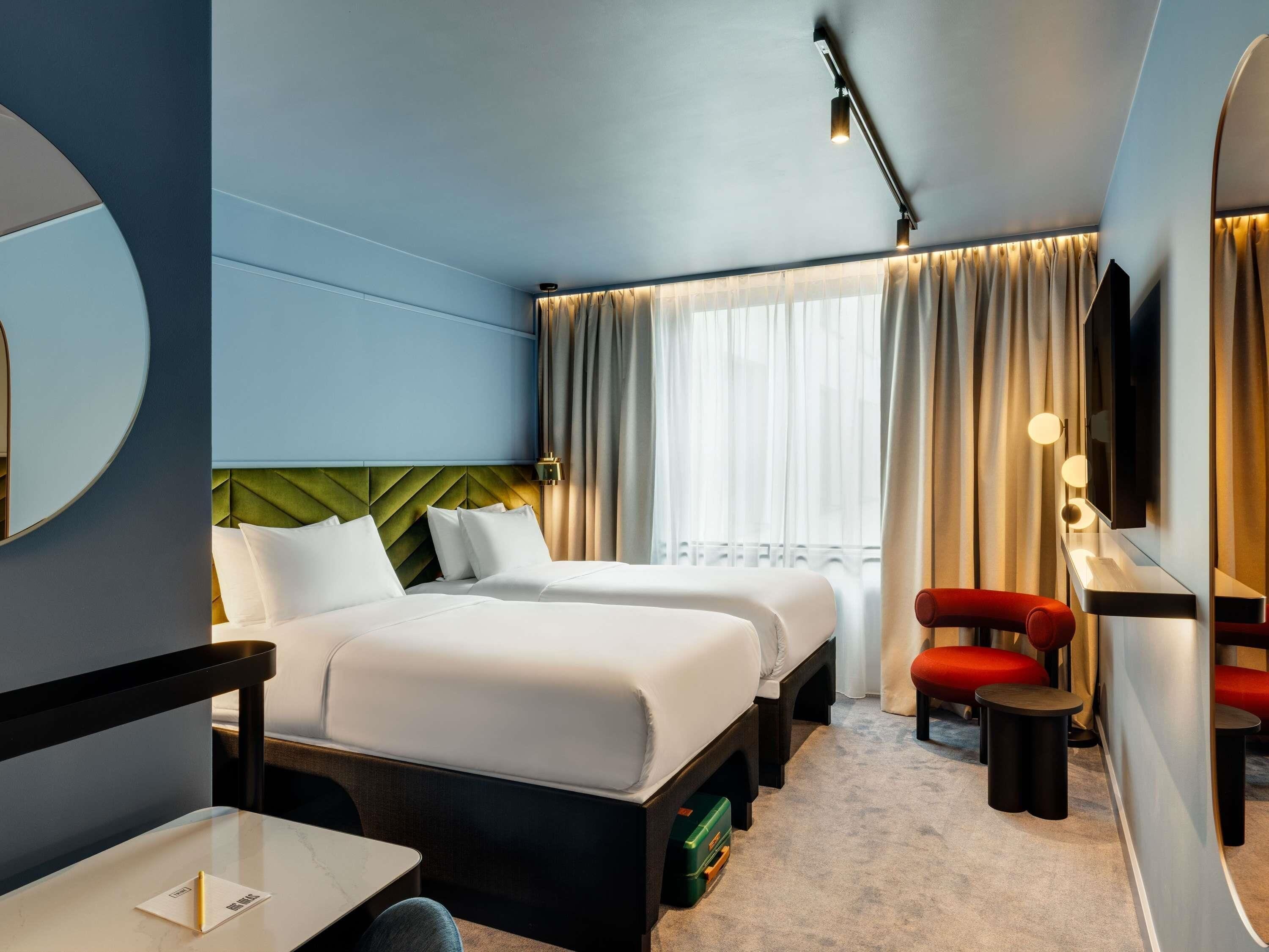 TRIBE ESSENTIAL Twin Room | In-room safe, blackout drapes, soundproofing, free WiFi