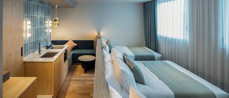 In-room safe, individually furnished, desk, laptop workspace