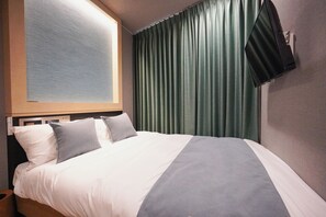 In-room safe, individually furnished, desk, laptop workspace - The GALA Hotel Umeda (Osaka)