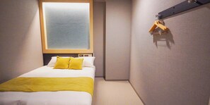 Deluxe Room | In-room safe, individually furnished, desk, laptop workspace - The GALA Hotel Umeda (Osaka)