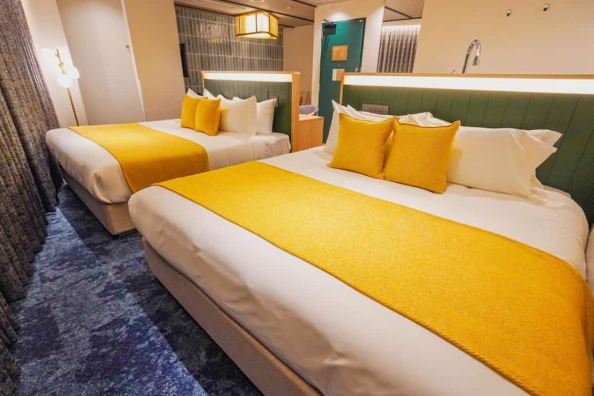 Luxury Studio Suite | In-room safe, individually furnished, desk, laptop workspace