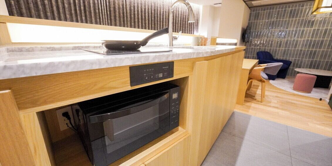 Luxury Studio Suite | In-room safe, individually furnished, desk, laptop workspace