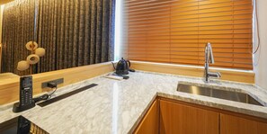 Junior Studio Suite | Private kitchen - The GALA Hotel Umeda (Osaka)