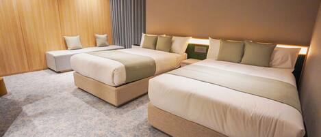 Kahden hengen standard-huone (kaksi sänkyä) | Tallelokero huoneessa, yksilöllisesti kalustettu, työpöytä