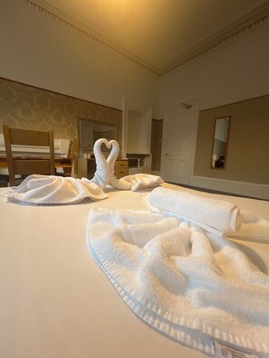 Classic Quadruple Room