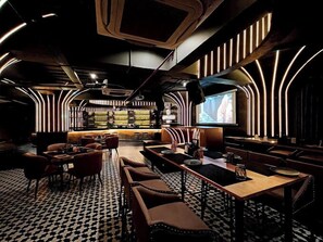 Restaurant - HOTEL BLACK GRAPES INN (Bhubaneshwar)