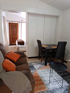 Appartement, 1 slaapkamer, toegankelijk voor mindervaliden, roken | Woonkamer