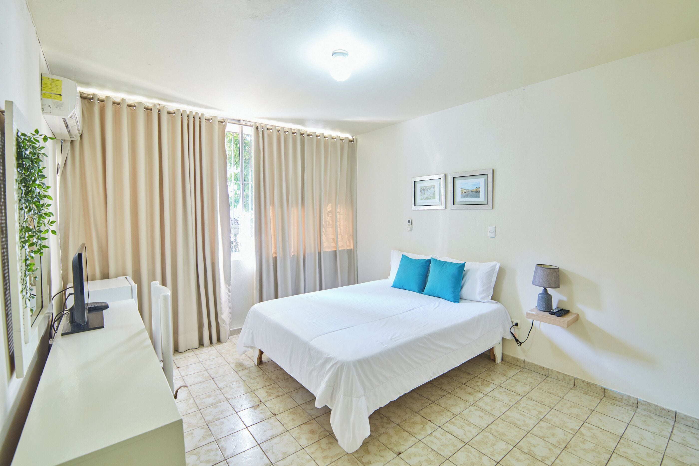 1 bedroom