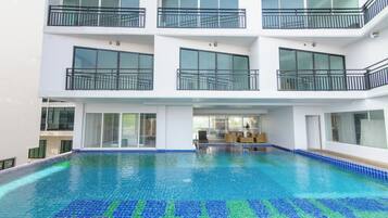 Outdoor pool, sun loungers