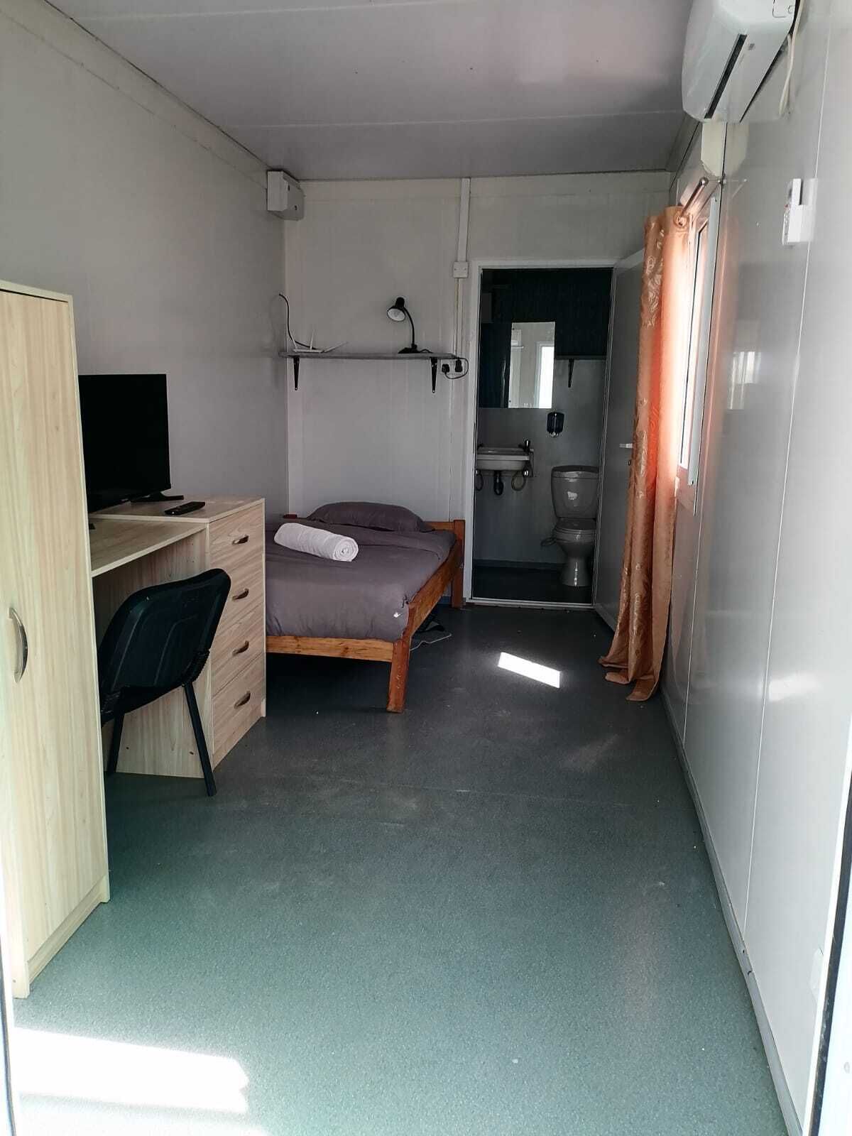 Cabana standard | Escrivaninha, espaço de trabalho para notebook, Wi-Fi de cortesia