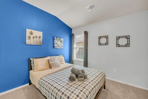 4 chambres, bureau, fer et planche à repasser, Wi-Fi