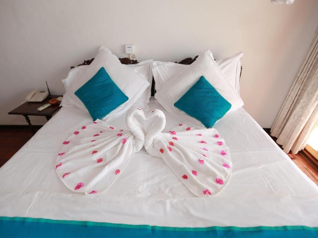 Caja de seguridad en la habitación y escritorio 