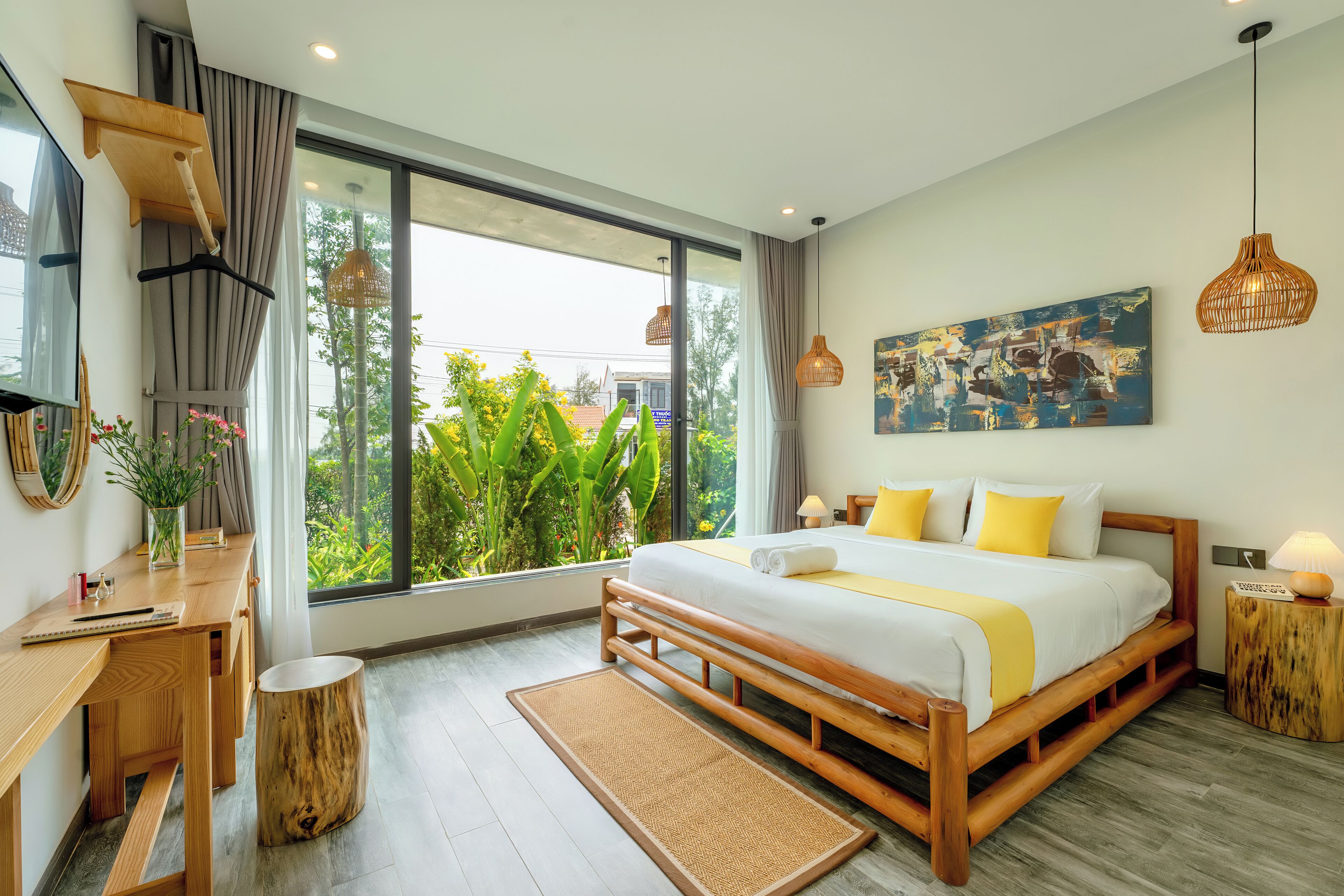 3 quartos, ferros/tábuas de passar roupa, Wi-Fi, roupa de cama