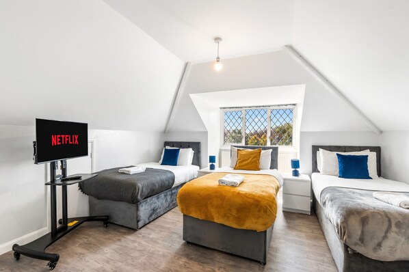 3 habitaciones, tabla de planchar con plancha y wifi gratis