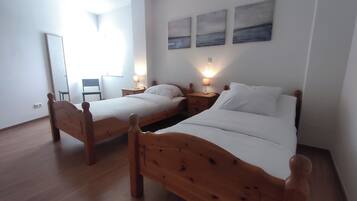 1 Schlafzimmer, Bügeleisen/Bügelbrett, kostenloses WLAN, Bettwäsche