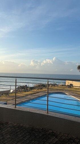 Charming 3-bedroom apartment with WiFi in Margate