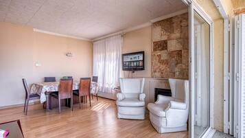 House | Living room