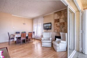 House | Living room