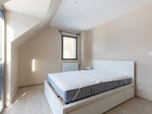 3 bedrooms, free WiFi - New House for 7 Loudenvielle Near Center with Wifi (Loudenvielle)