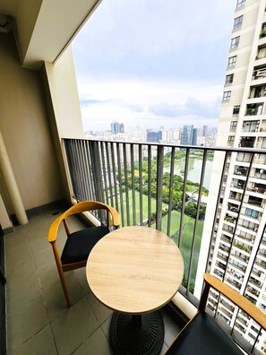 Balcony - Sunny Vinhomes D'capitale (Hanoi)