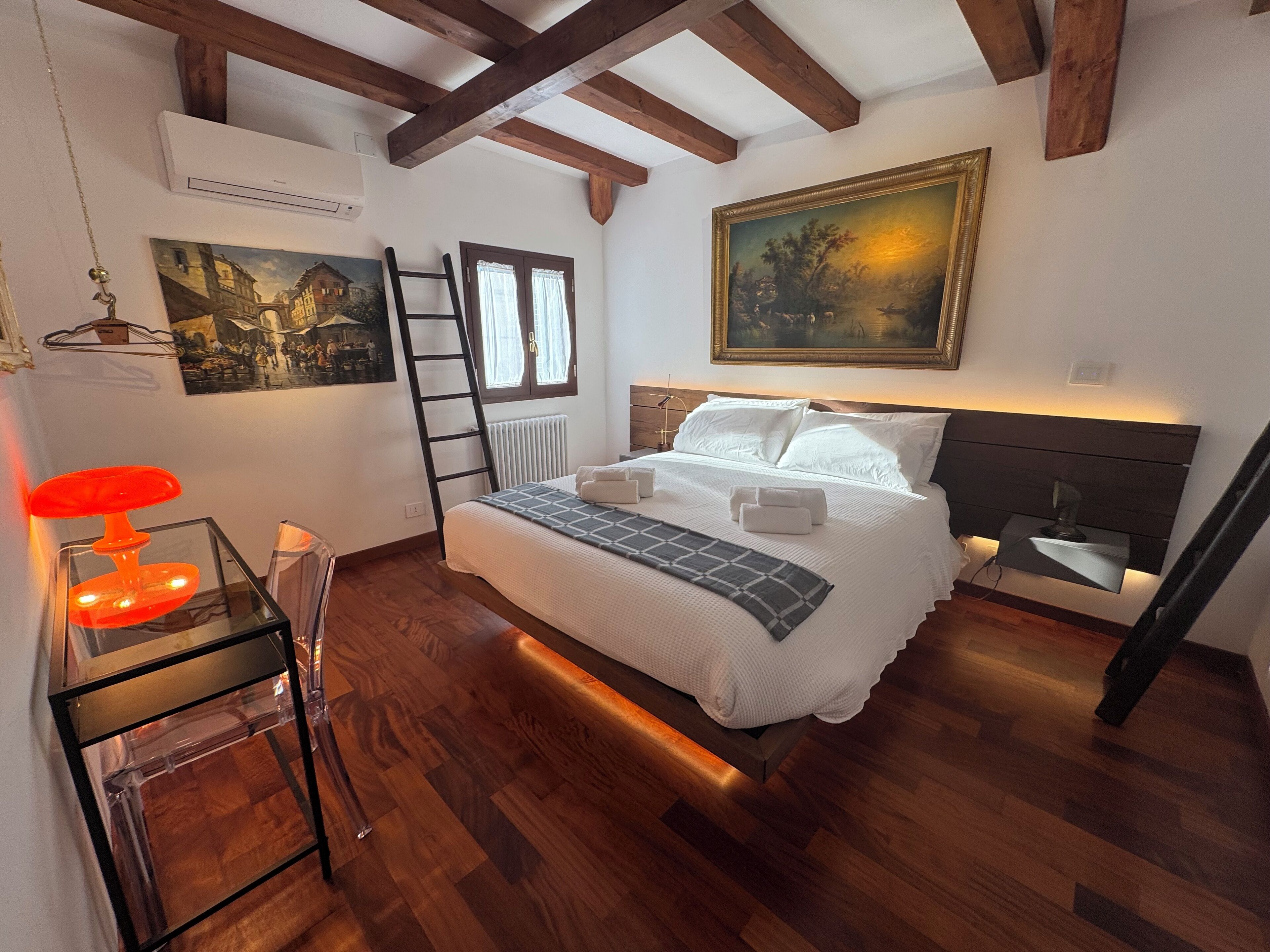 1 chambre, fer et planche à repasser, Wi-Fi, draps fournis