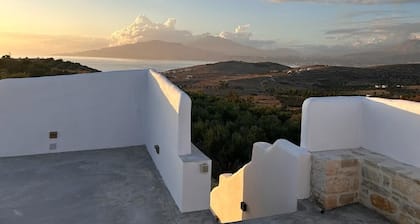 Ruhiges Haus in Südkreta, malerischer Meer- und Bergblick, Strand fußläufig