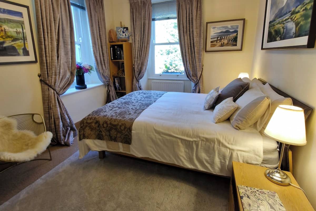 Doppia Comfort, 1 letto queen, non fumatori, vista giardino | Tende oscuranti, insonorizzazione, Wi-Fi gratuito