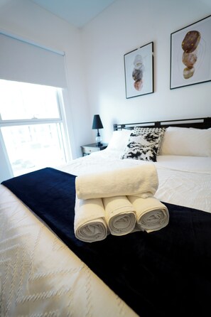 1 soverom, strykejern/-brett, wi-fi og sengetøy