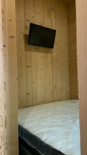 2 bedrooms, WiFi