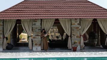 Piscina a l'aire lliure