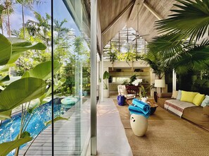 Basic-Villa, Gartenblick | Wohnzimmer